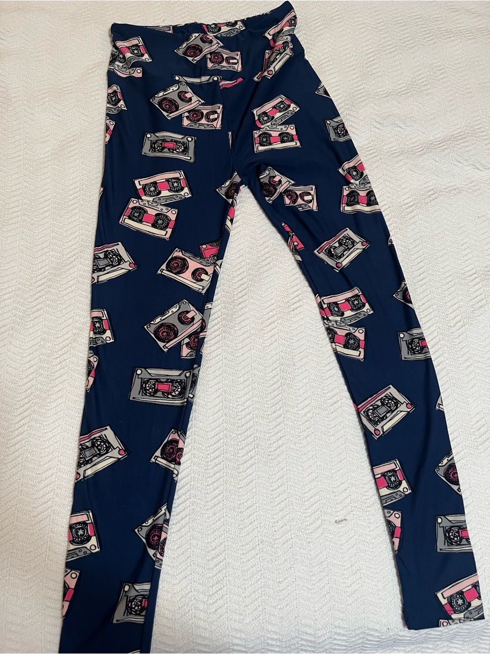 Ladies one size LuLaRoe leggings new cassette print 80’s